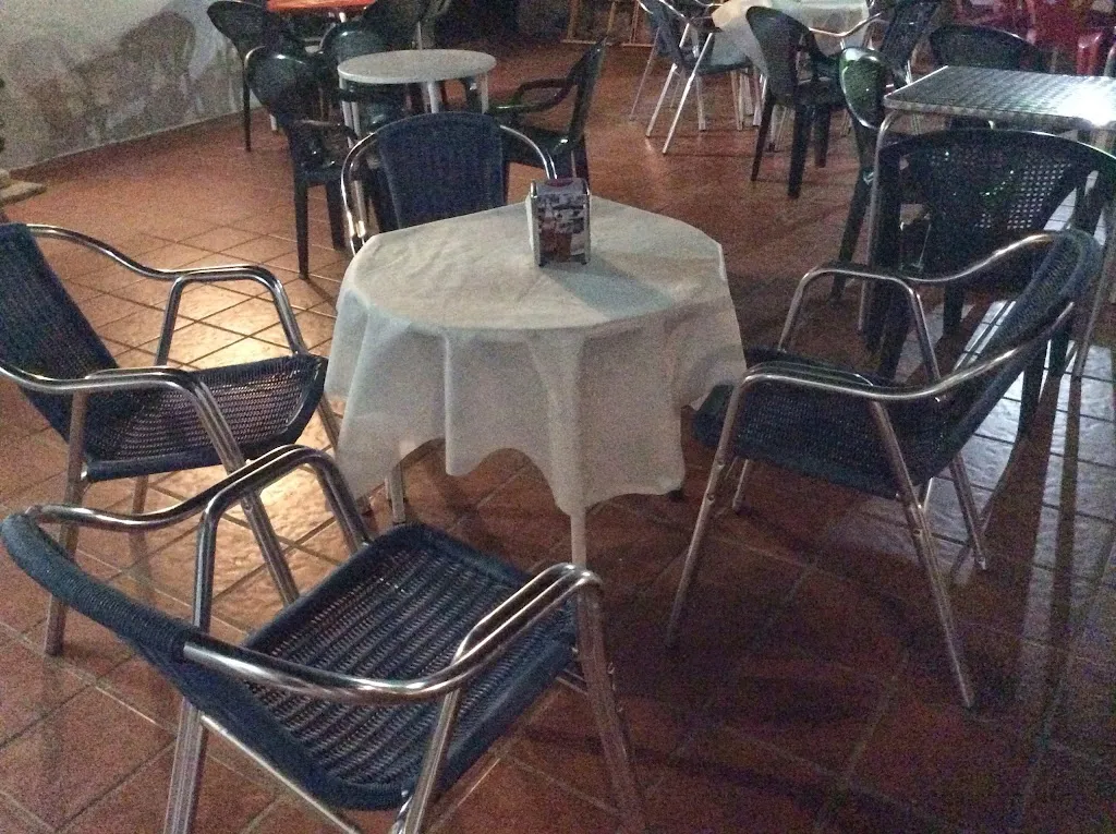 Café Bar Pedro_Peraleda de San Román_slider_image_3