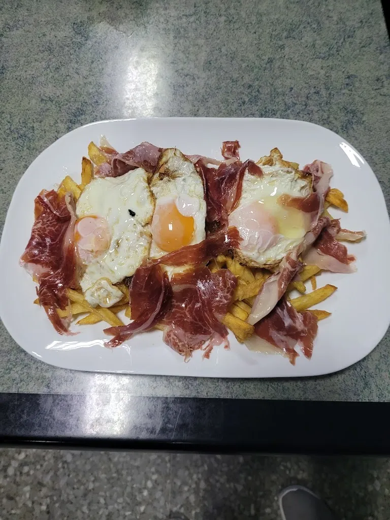 Menu_Bar ovni_Peraleda de San Román_image_4