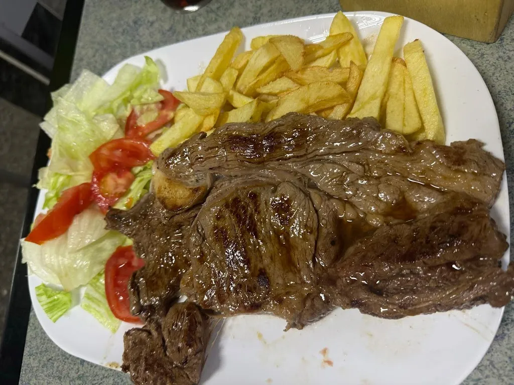 Menu_Bar ovni_Peraleda de San Román_image_5