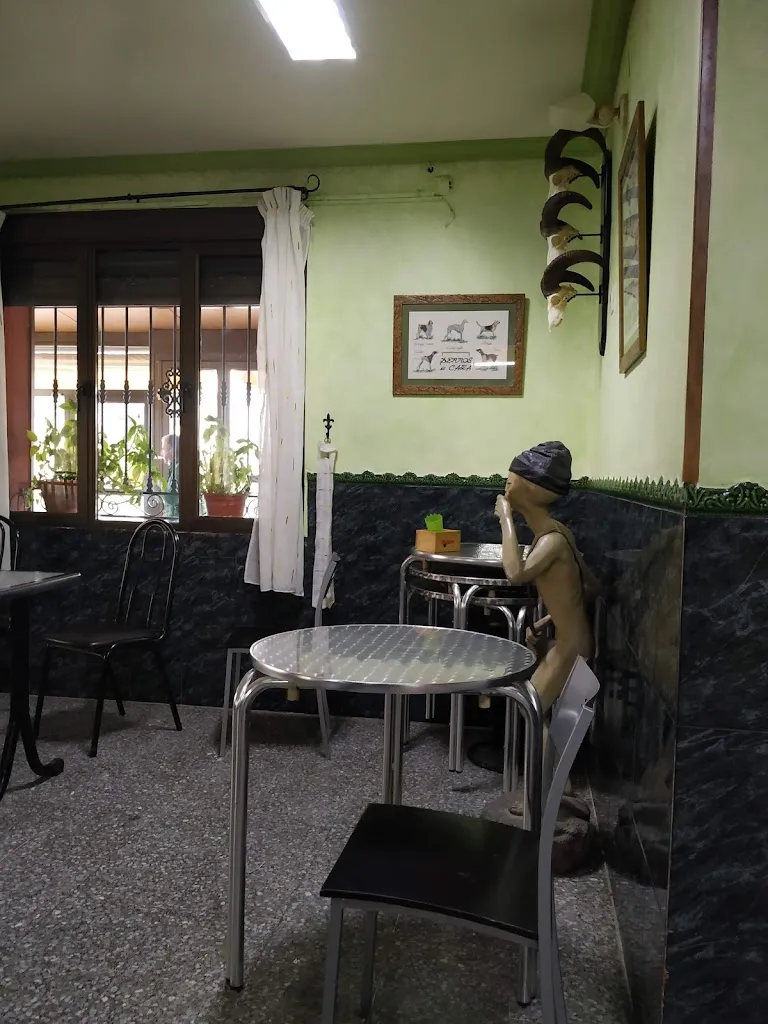 Bar ovni_Peraleda de San Román_slider_image_2