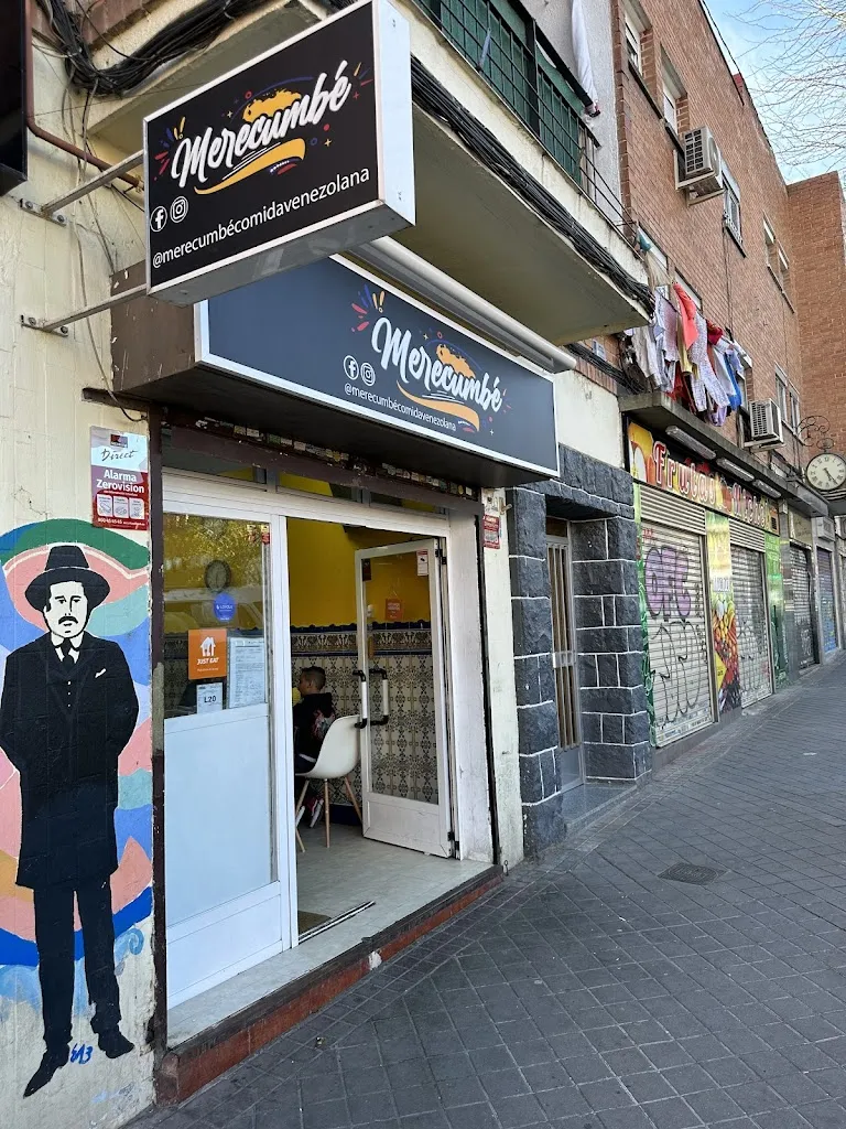 Merecumbe restaurant in Palomero