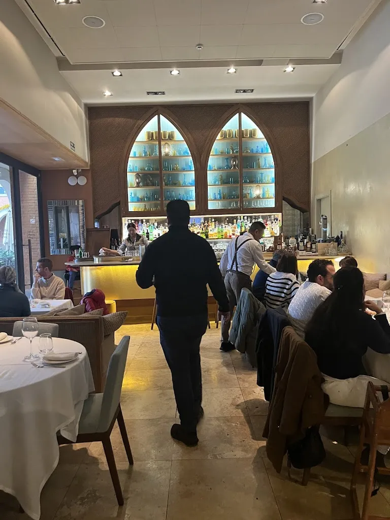 Paul Frazier Jr._Du Liban_Moraleja_review