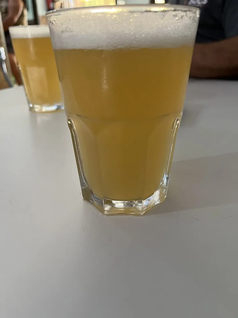 Germán Solís Gómez_Bar Severino_Perales del Puerto_recensione