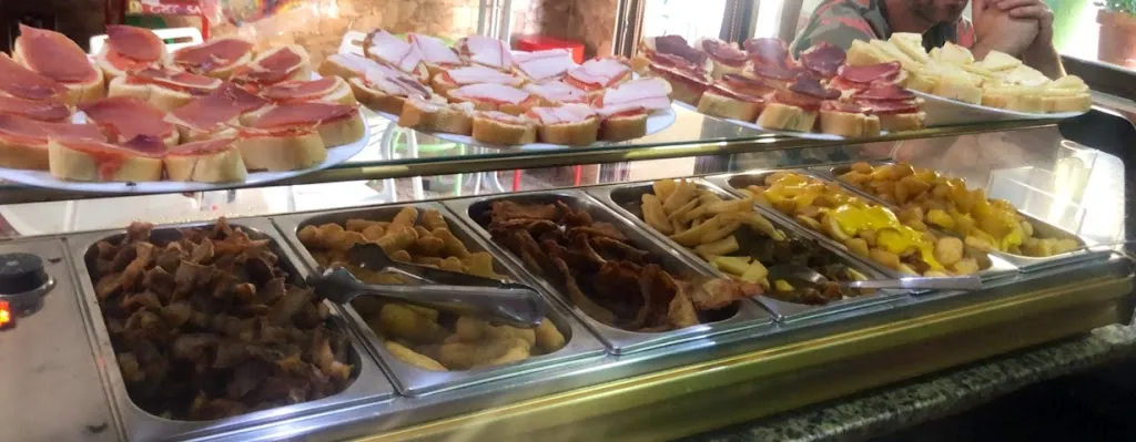 Bar Severino restaurant in Perales del Puerto