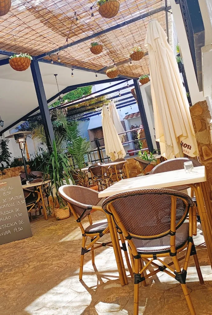 Restaurante Fuego Cruzado restaurant in Perales del Puerto