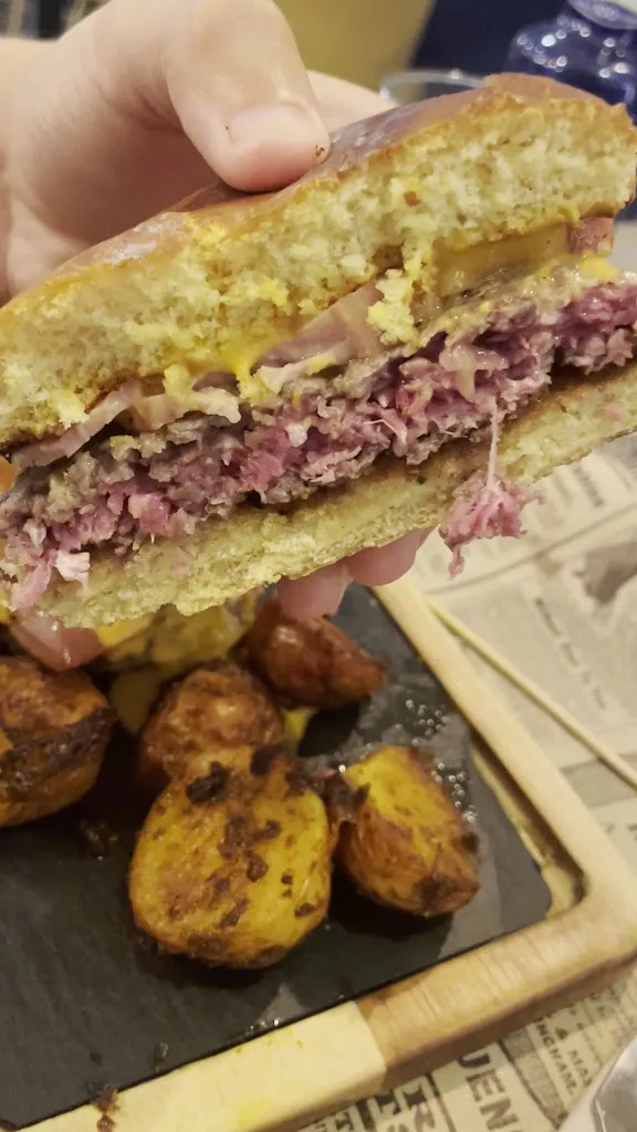 “53 Carpe Diem”_Plasencia_slider_image_2