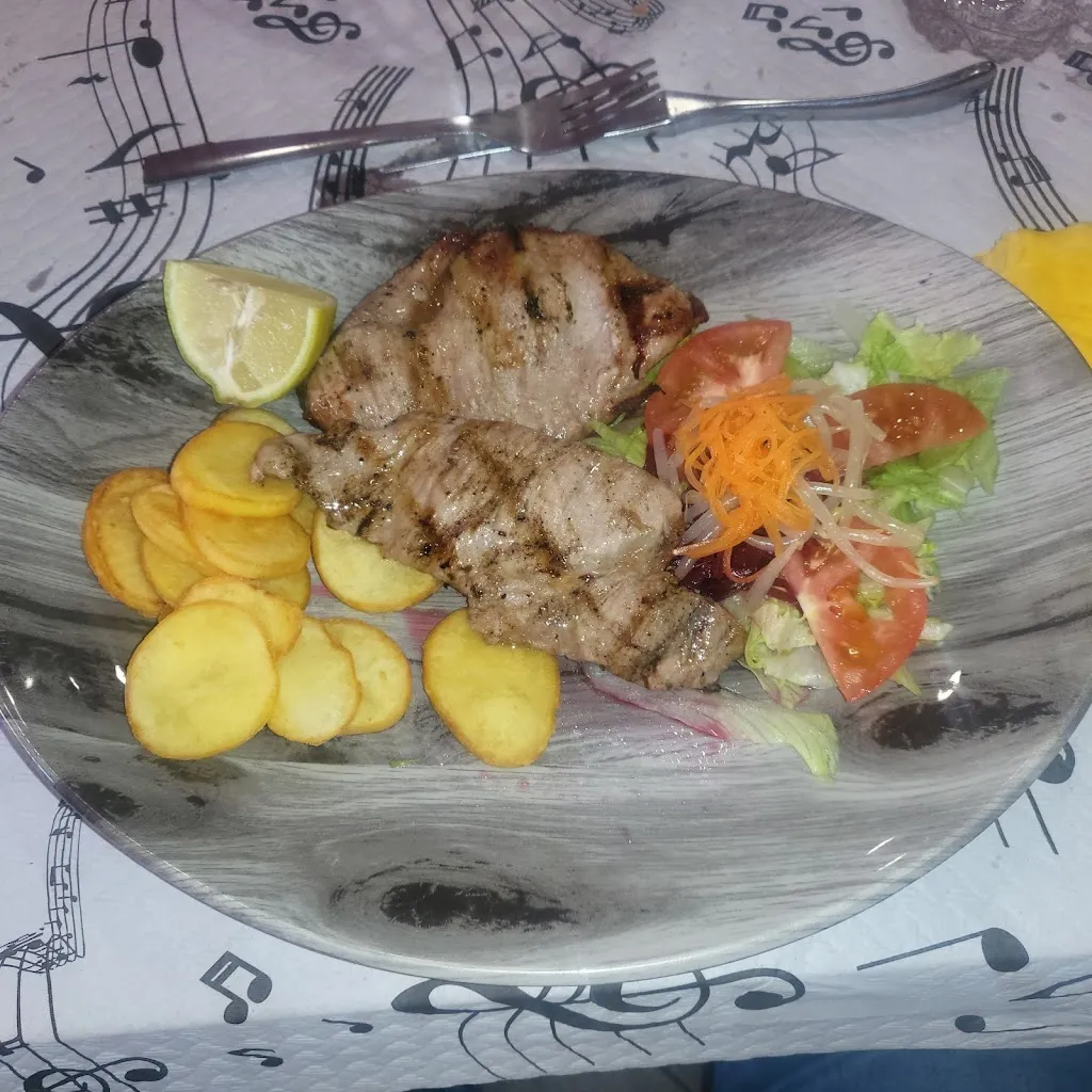 Marimar Martinez_Braseria La Plaza_Barrax_recensione