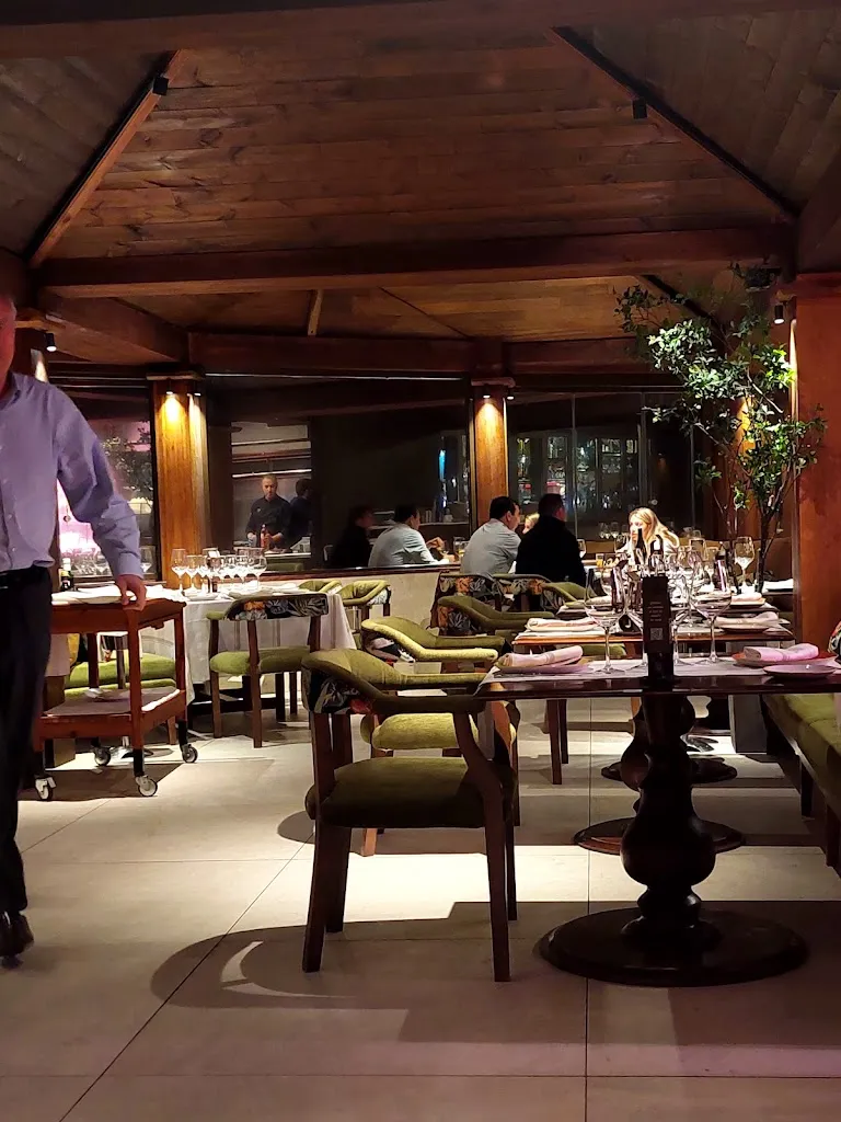 Sean Hettema_Urrechu_Portezuelo_review