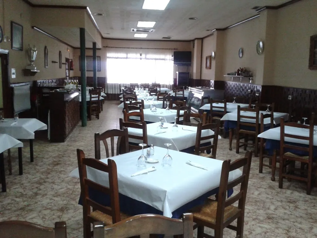 Hostal Restaurante “El Cruce De Barrax”_Barrax_slider_image_1