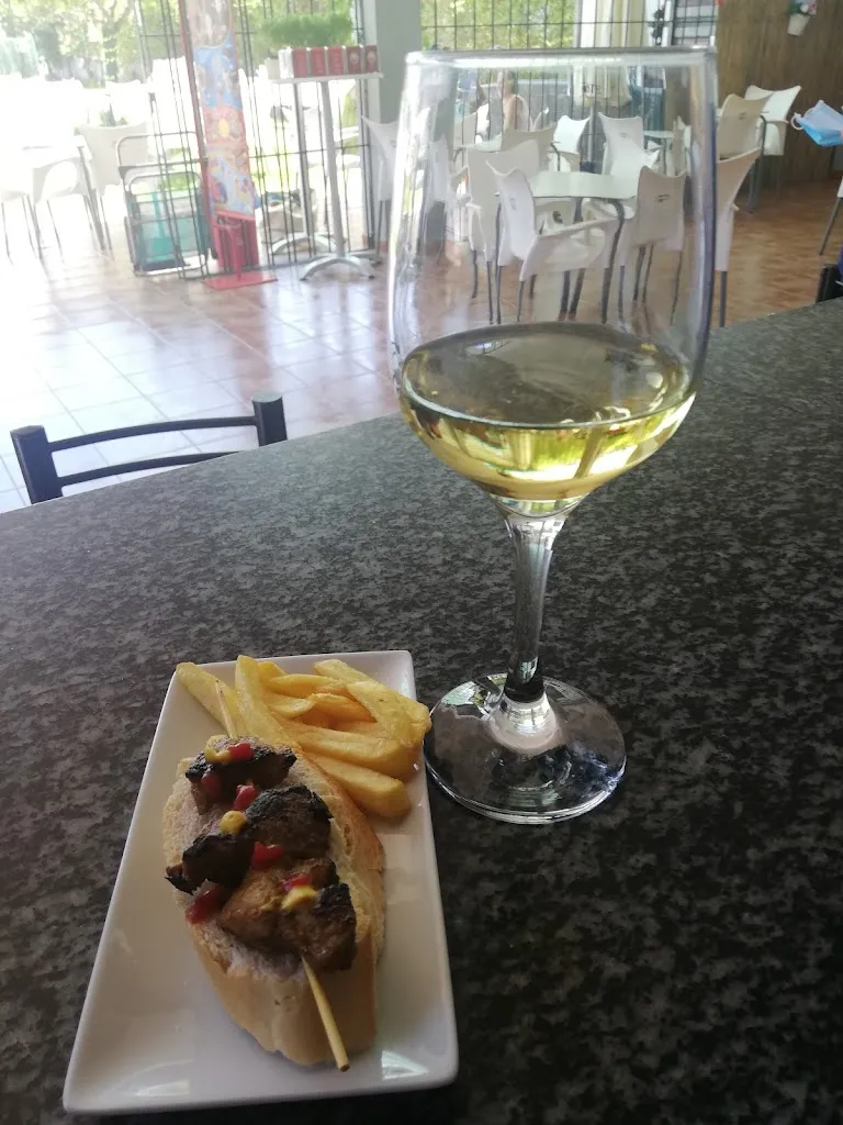 Menu_Bar La Piscina_Pozuelo de Zarzón_immagine_7