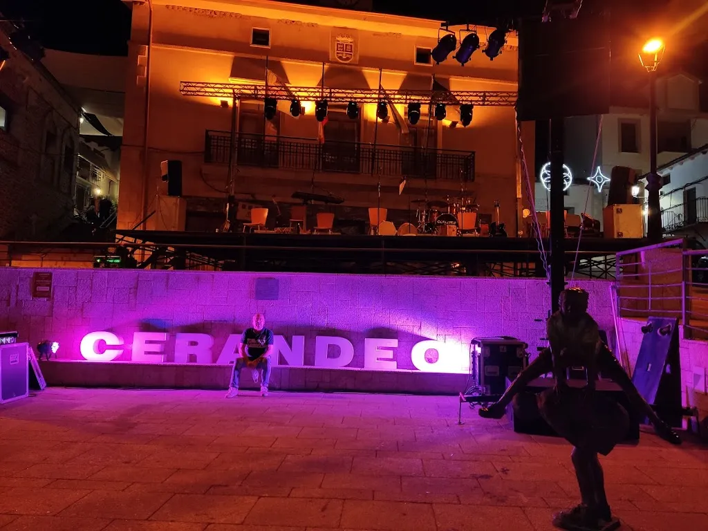 Bar Centro Social_Romangordo_slider_image_1