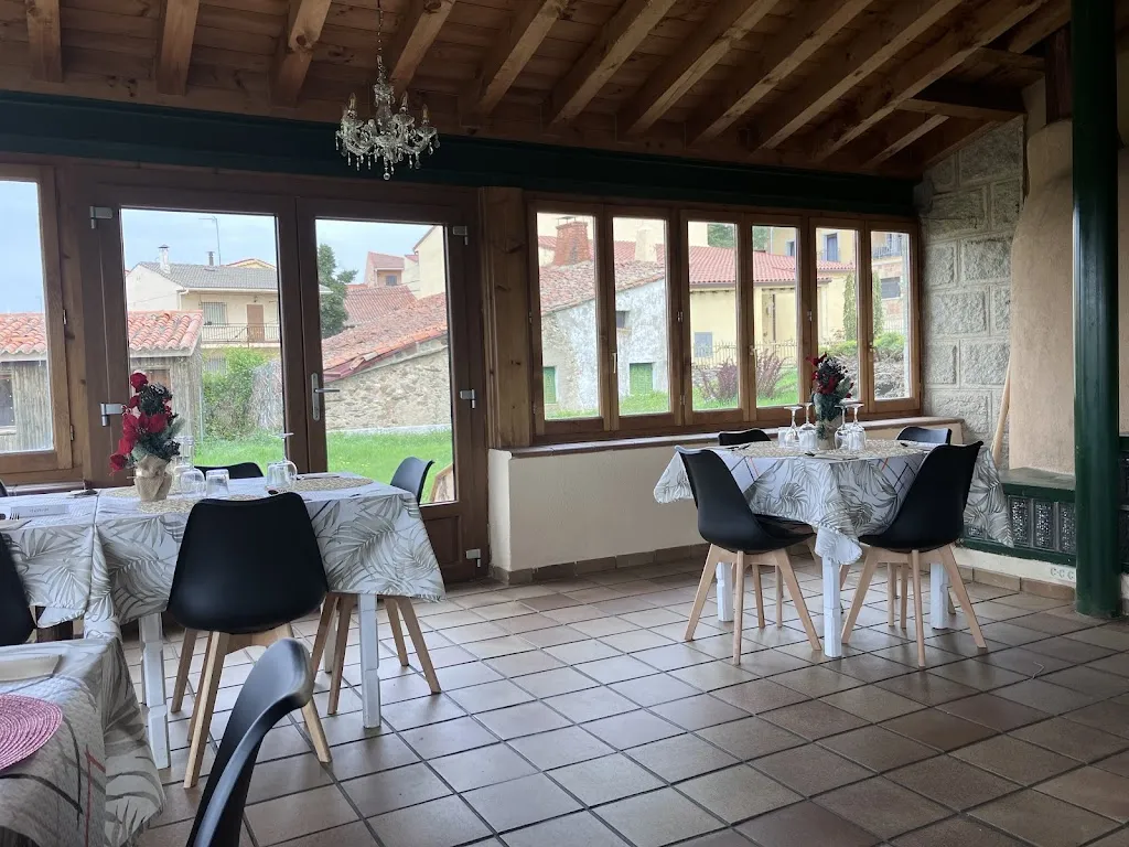 La posada restaurant in Robledillo de Trujillo