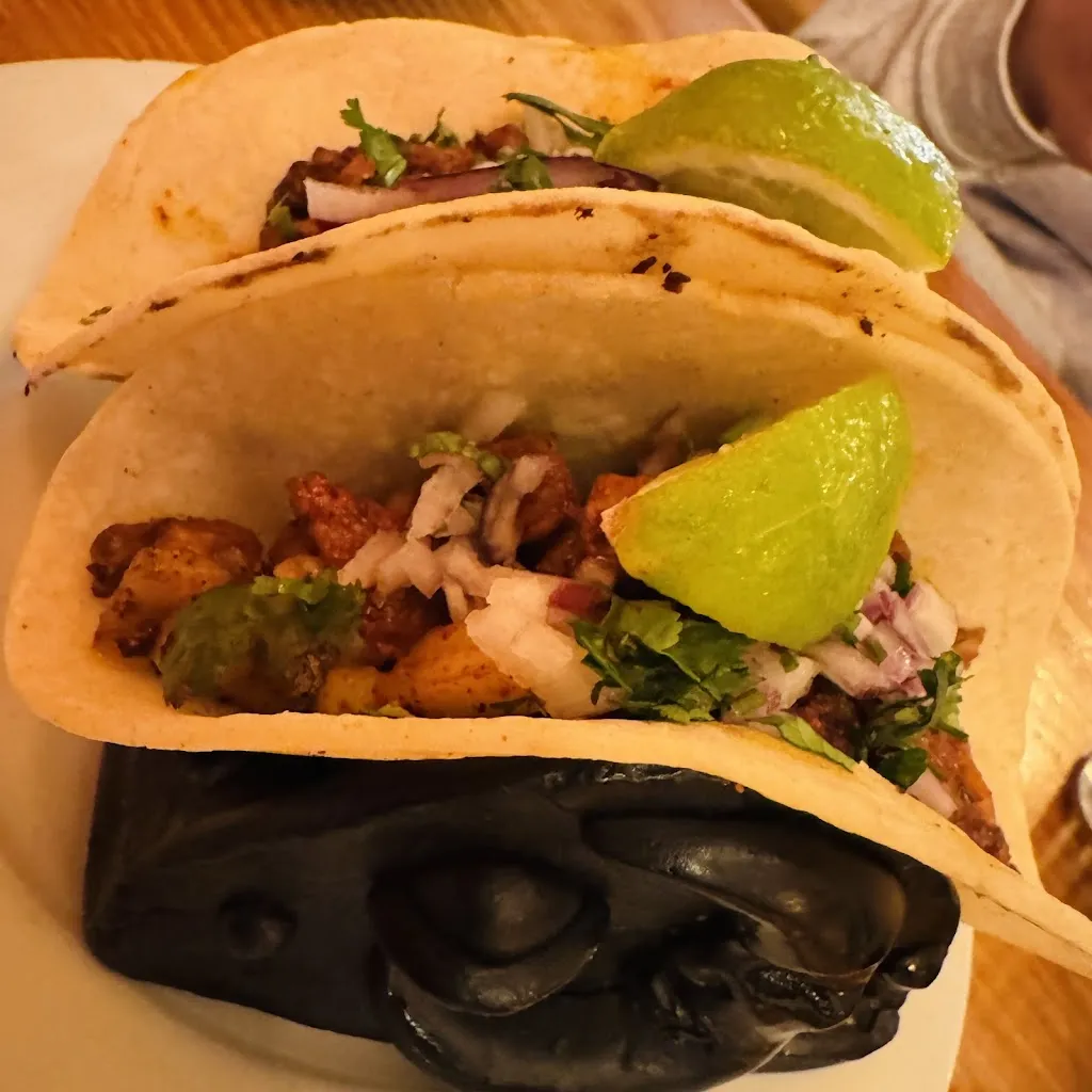 Lena Zhang_Restaurante Mezcal_Santa Ana_review