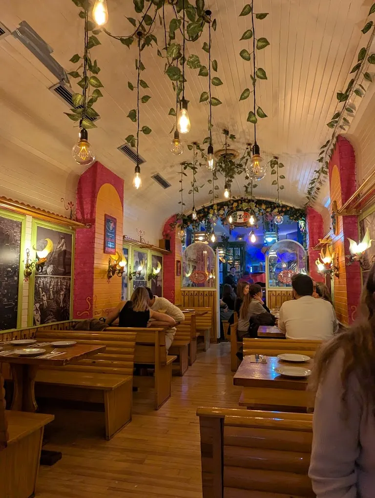 Restaurante Mezcal restaurant in Santa Ana