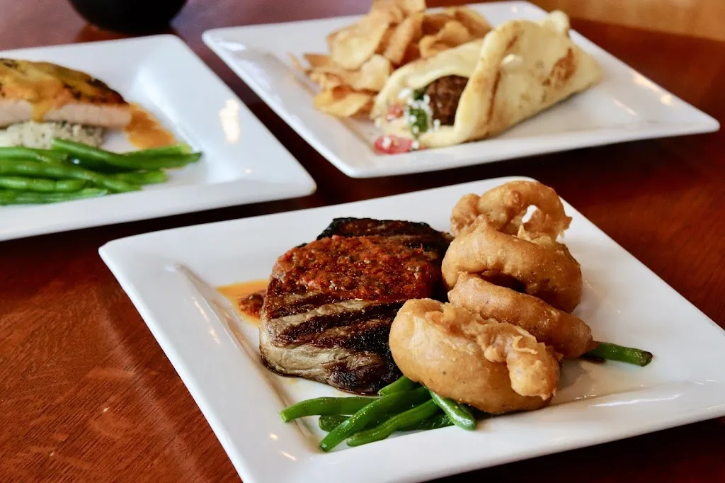 Fieldstone Grill_Portaje_slider_image_3