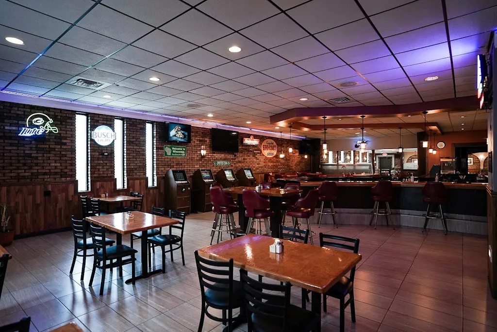 Dino’s Restaurant and Lounge_Portaje_slider_image_1