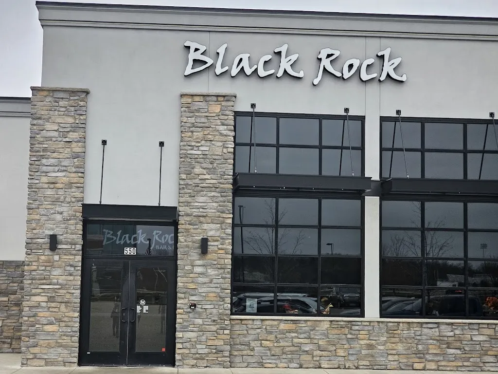 Black Rock Bar & Grill restaurant in Portaje