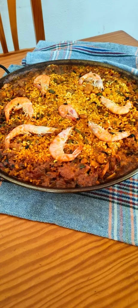 Jairo Cerro González_El Hogar de Santiago_Santiago del Campo_review