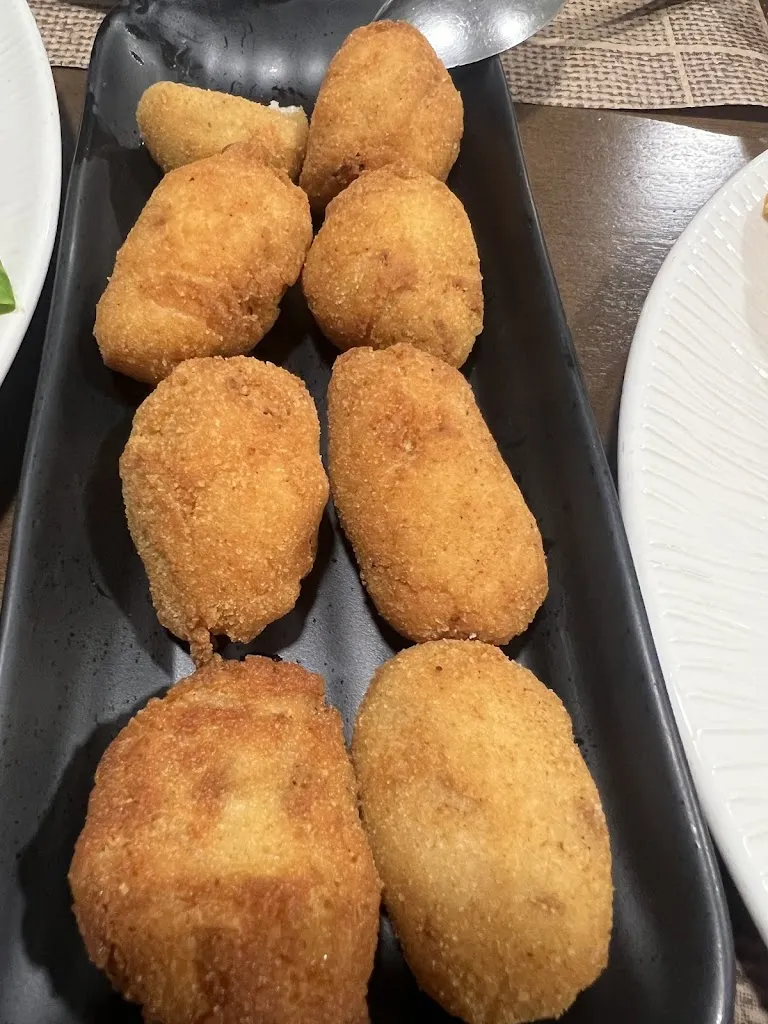 Cecy L M_Restaurante Saboris de Sempris_San Martín de Trevejo_review