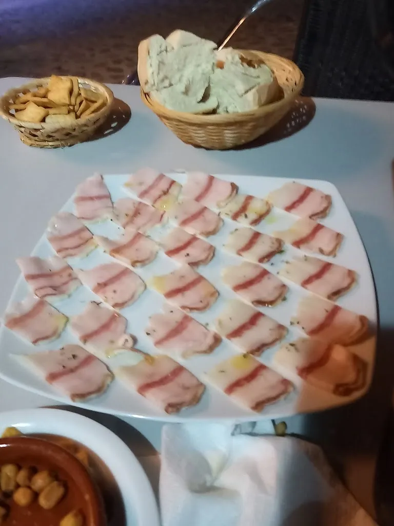 Maria B.B_Bar En Ca Gil_San Martín de Trevejo_review