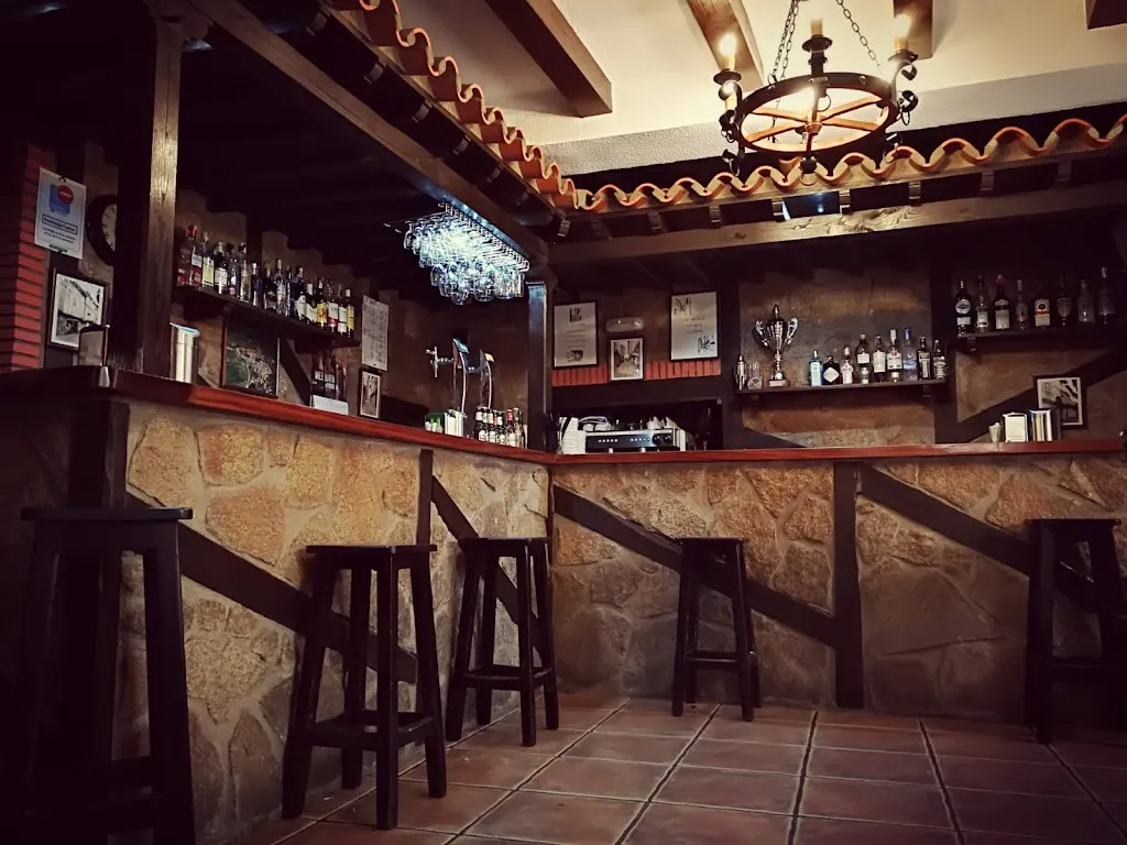 Bar En Ca Gil restaurant in San Martín de Trevejo