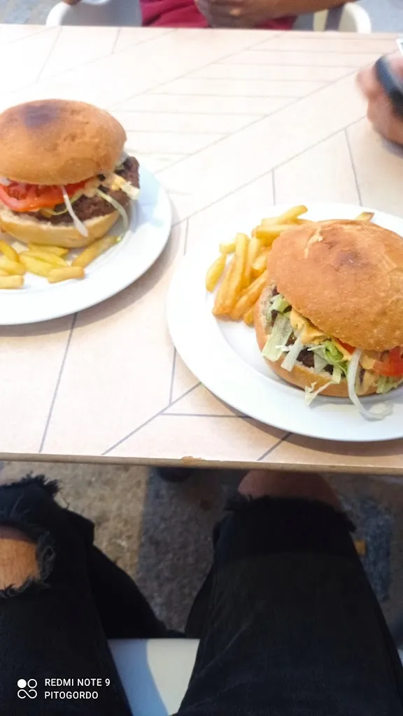 Menu_Bar Capirotis Pizzeria_San Martín de Trevejo_image_9