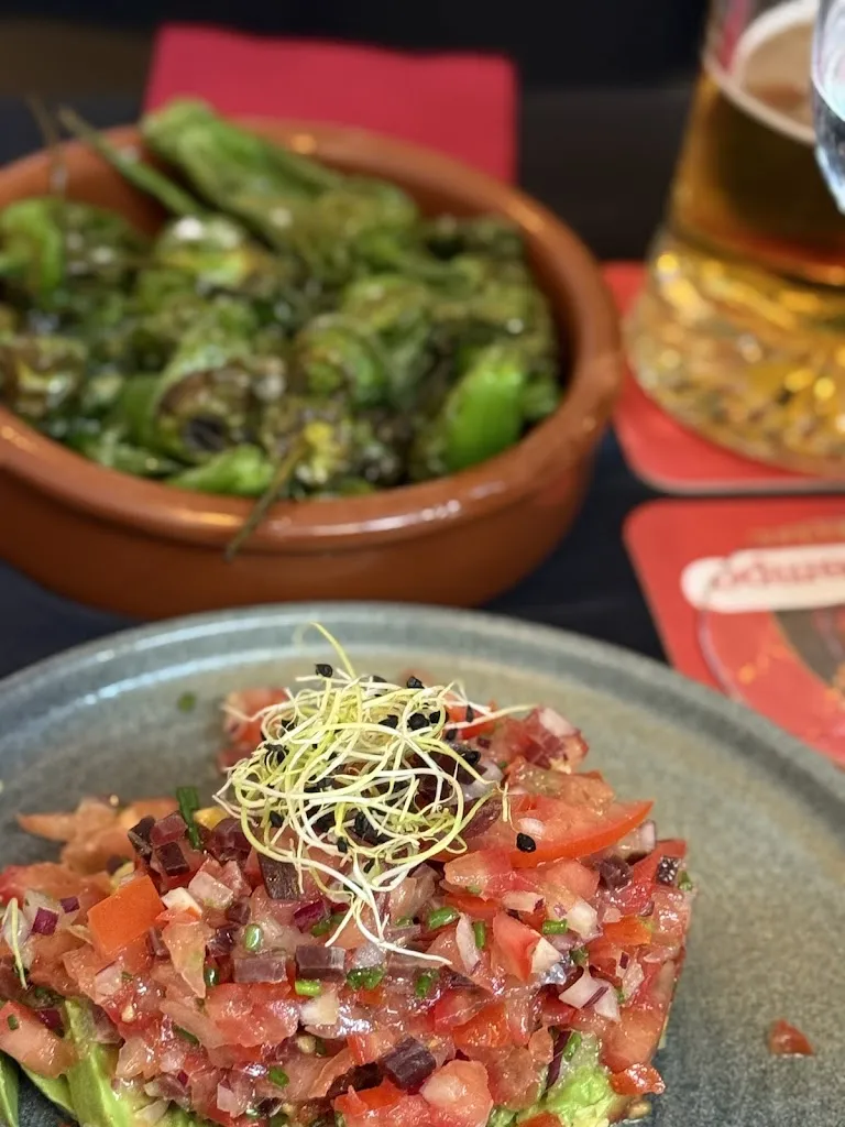 Ismael Zuniga Romo_Ibéricos Gastro-bar_Puerto de Santa Cruz_review