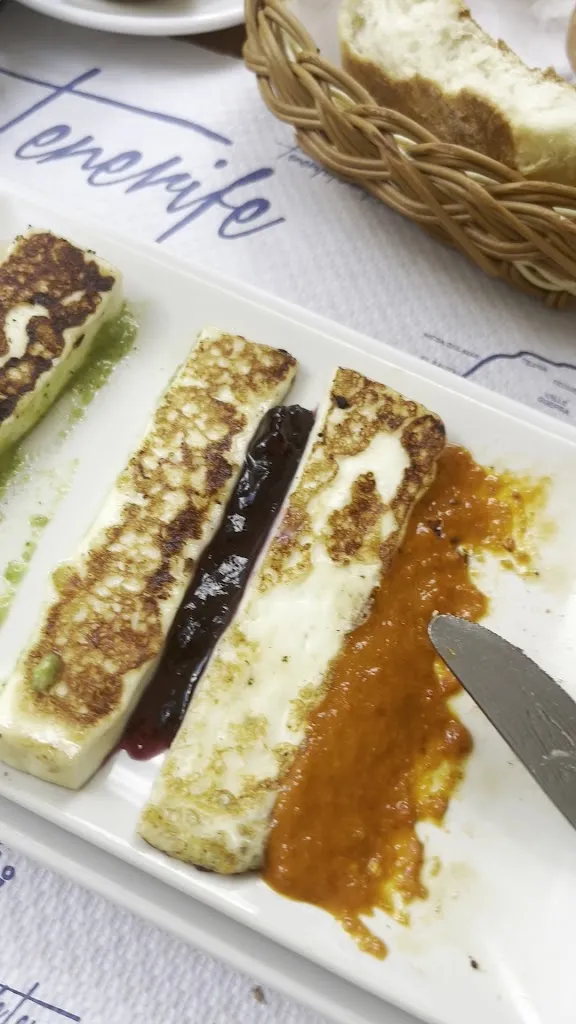 Tapas Bar La hoya 30 casa Toni_Puerto de Santa Cruz_slider_image_2