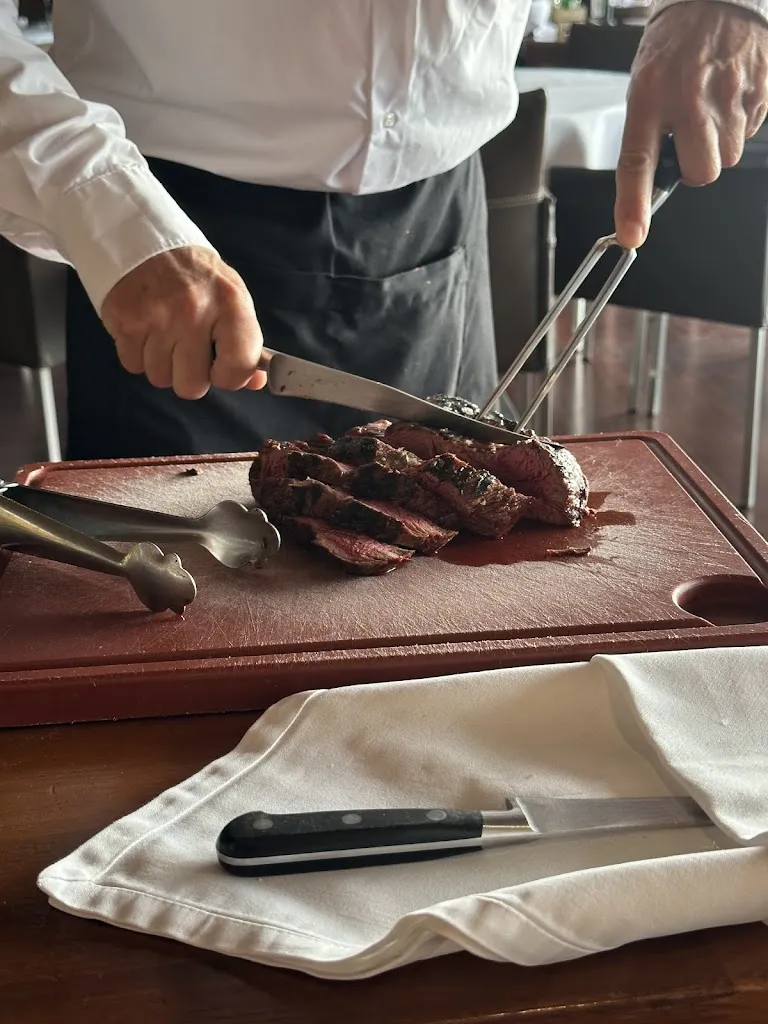 A. Thibodeaux_Brunelli's_Puerto de Santa Cruz_review