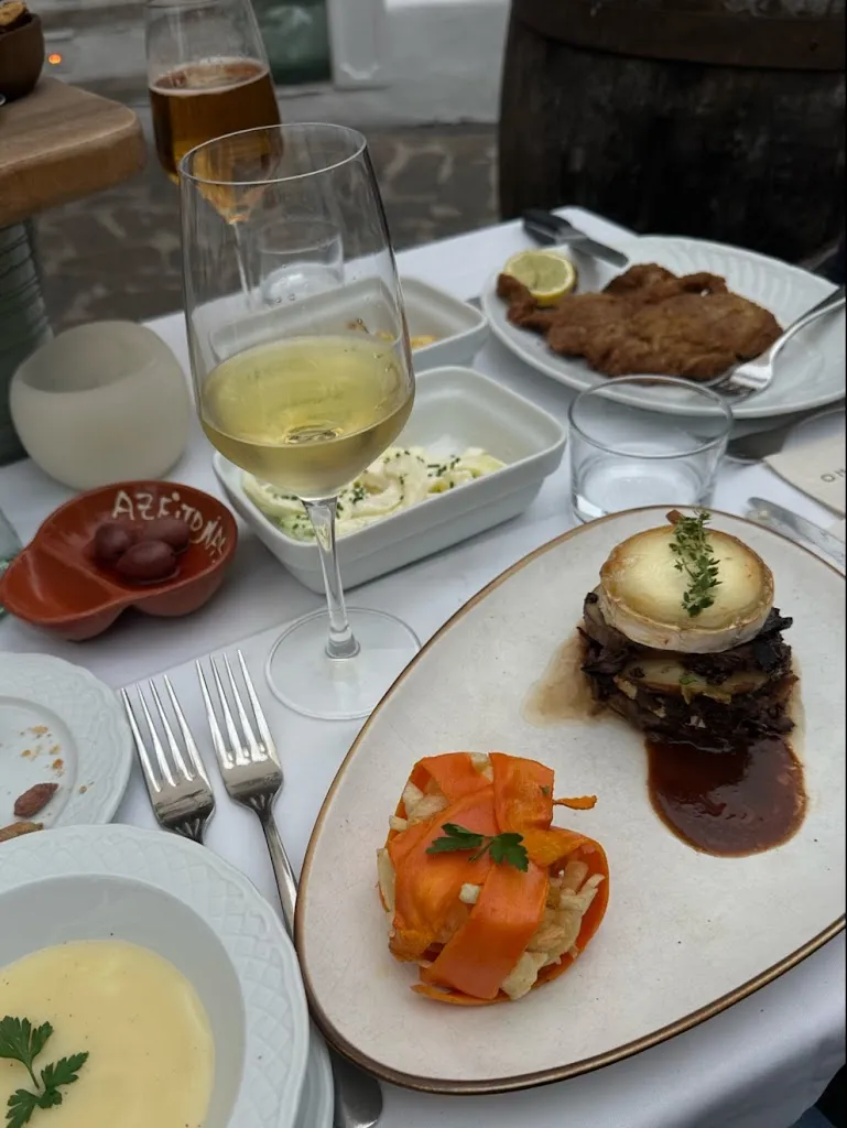 Kiki_MUXACHO_Puerto de Santa Cruz_review