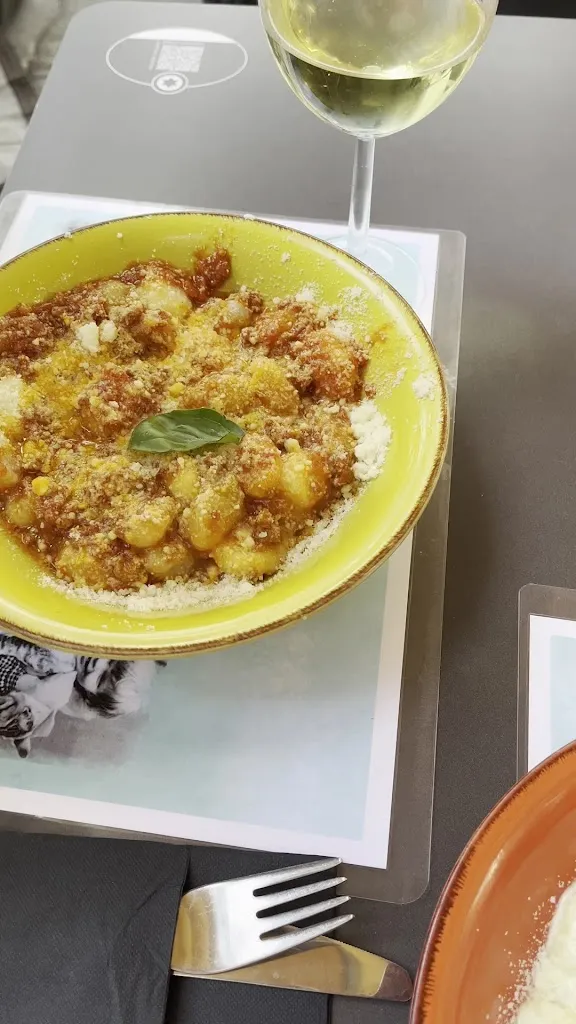 Cucci_Puerto de Santa Cruz_slider_image_2