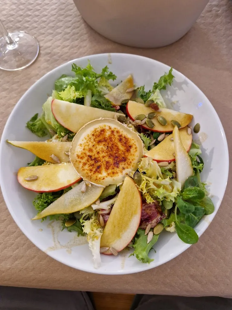 Miguel Moreno_Cafetería Restaurante El Cine_Santibáñez el Bajo_review