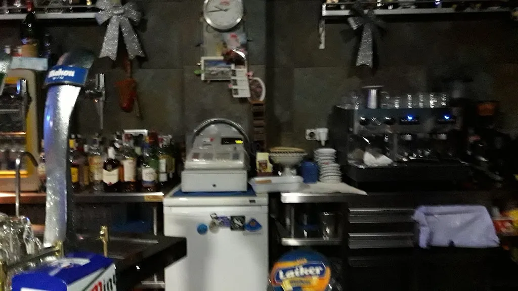 Jose Fernandez_Bar Big Bang_Santibáñez el Bajo_review