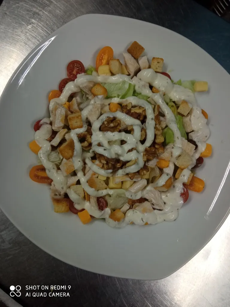 Menu_Cafeteria-Restaurante La Piscina_Serrejón_image_7