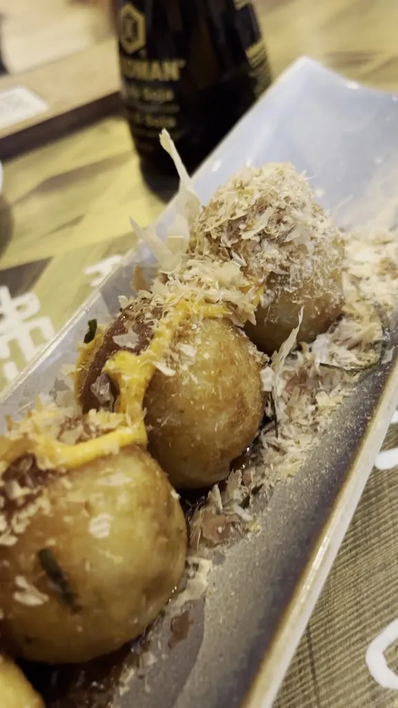 Kanbun Barrio De Salamanca_Ares_slider_image_2