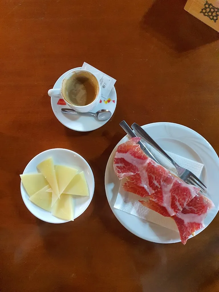 La Martina Bistró_Sierra de Fuentes_slider_image_3