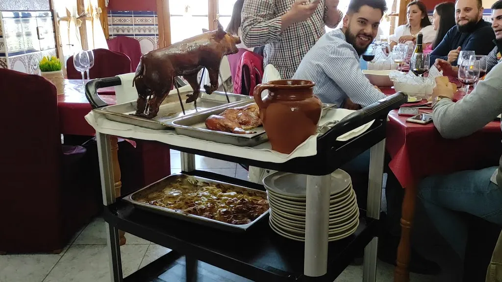 Hostal Los Rosales_Tejeda de Tiétar_slider_image_2