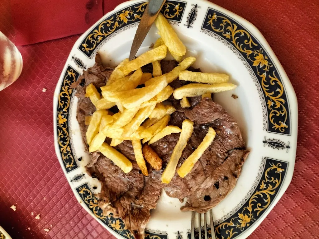 Hostal Los Rosales_Tejeda de Tiétar_slider_image_3