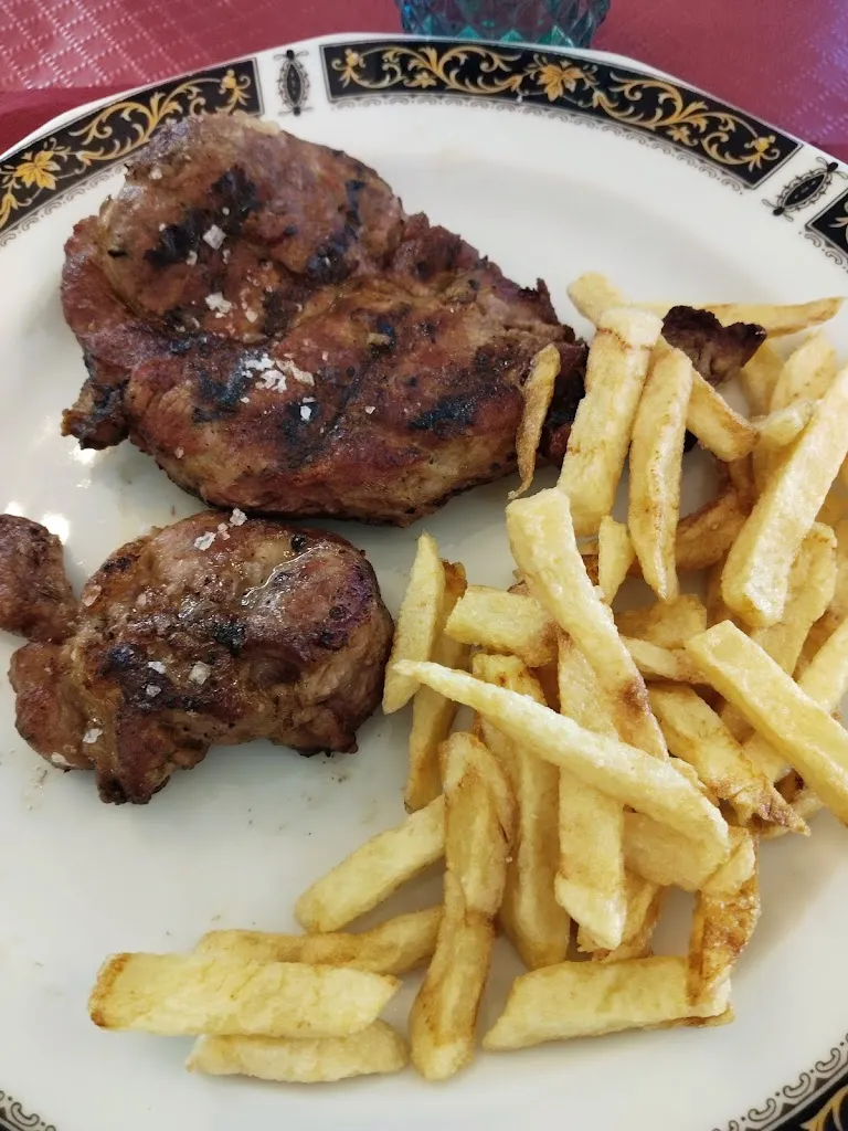 Cristina de Haro_Los Rosales carpa_Tejeda de Tiétar_review