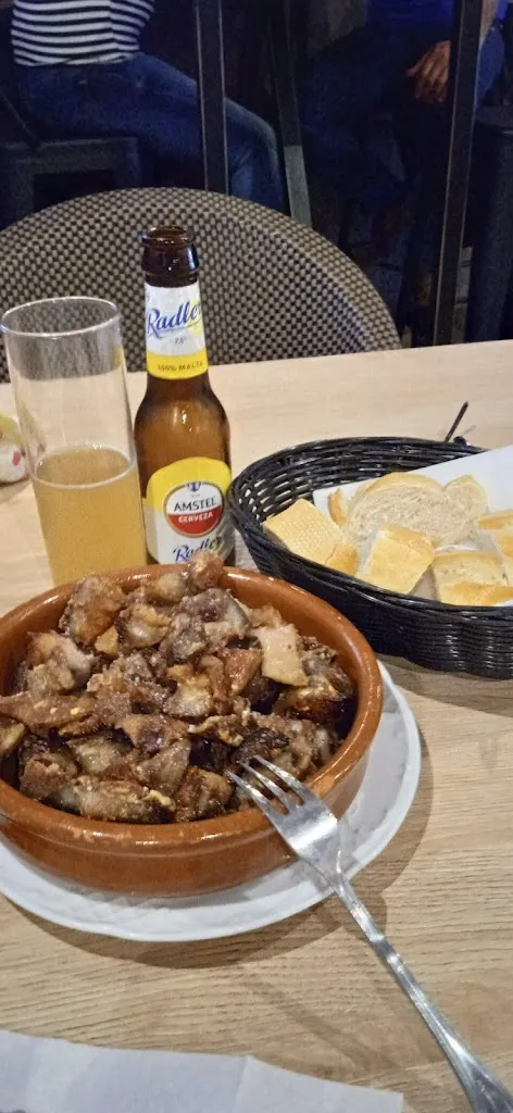 Bego Bravo_Bar Nora_Serradilla_review