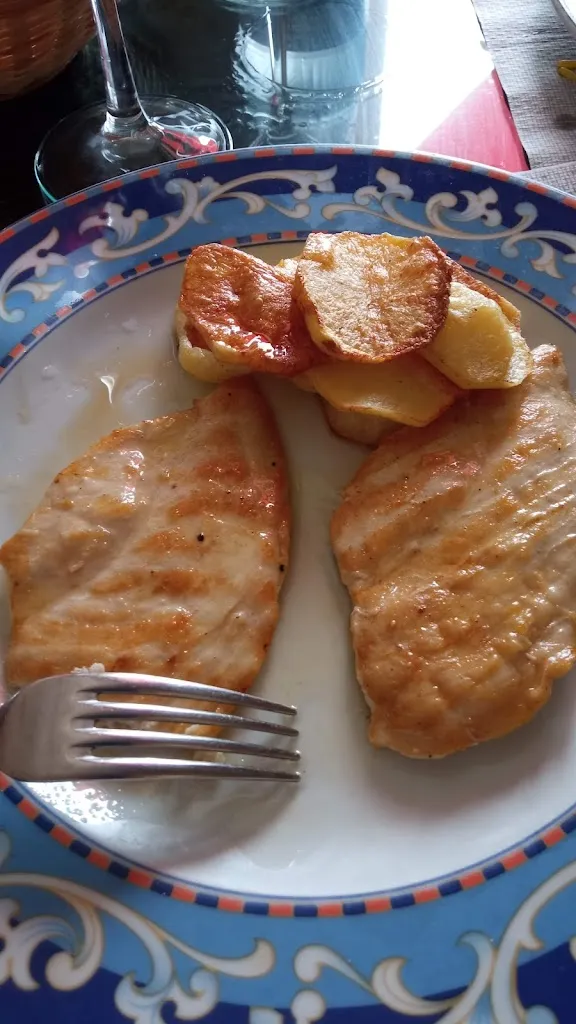 Menu_HOTEL - RESTAURANTE LAS GLORIAS_Torre de Santa María_image_8