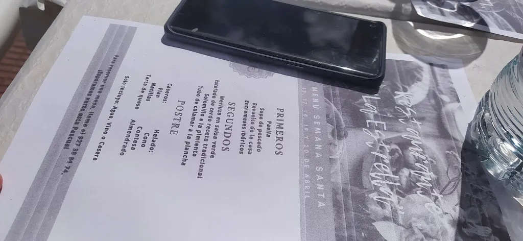 L. glez_Hostal Restaurante La Estrella - Cruce de La Torre de Santa María_Torre de Santa María_review