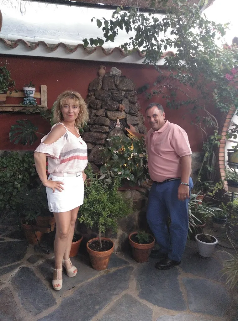 Rf._Disco-Pub Rentero_Torrecillas de la Tiesa_review