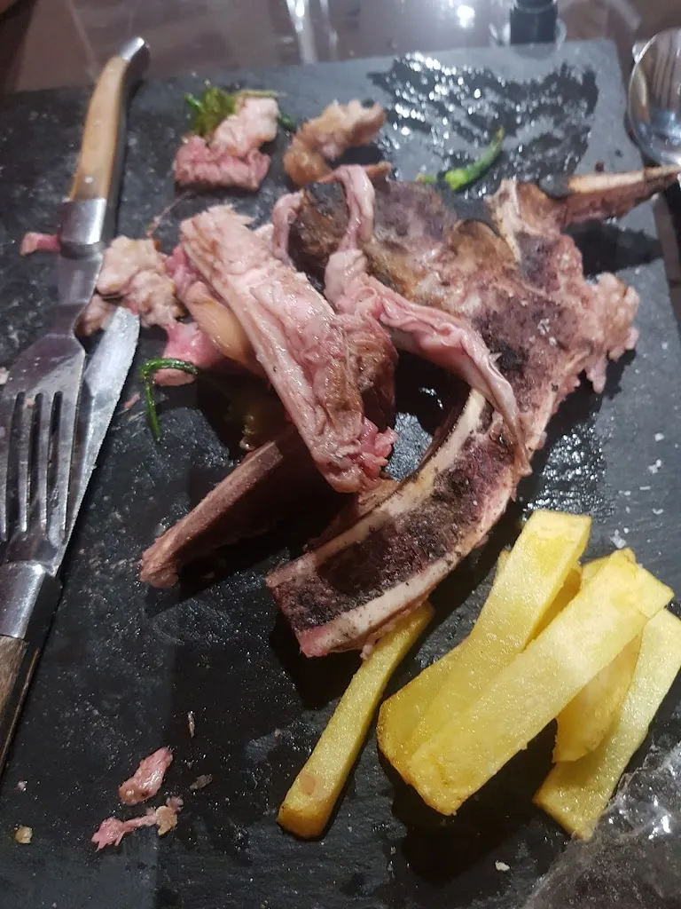 Menu_Hotel Carvajal_Torrejón el Rubio_image_6