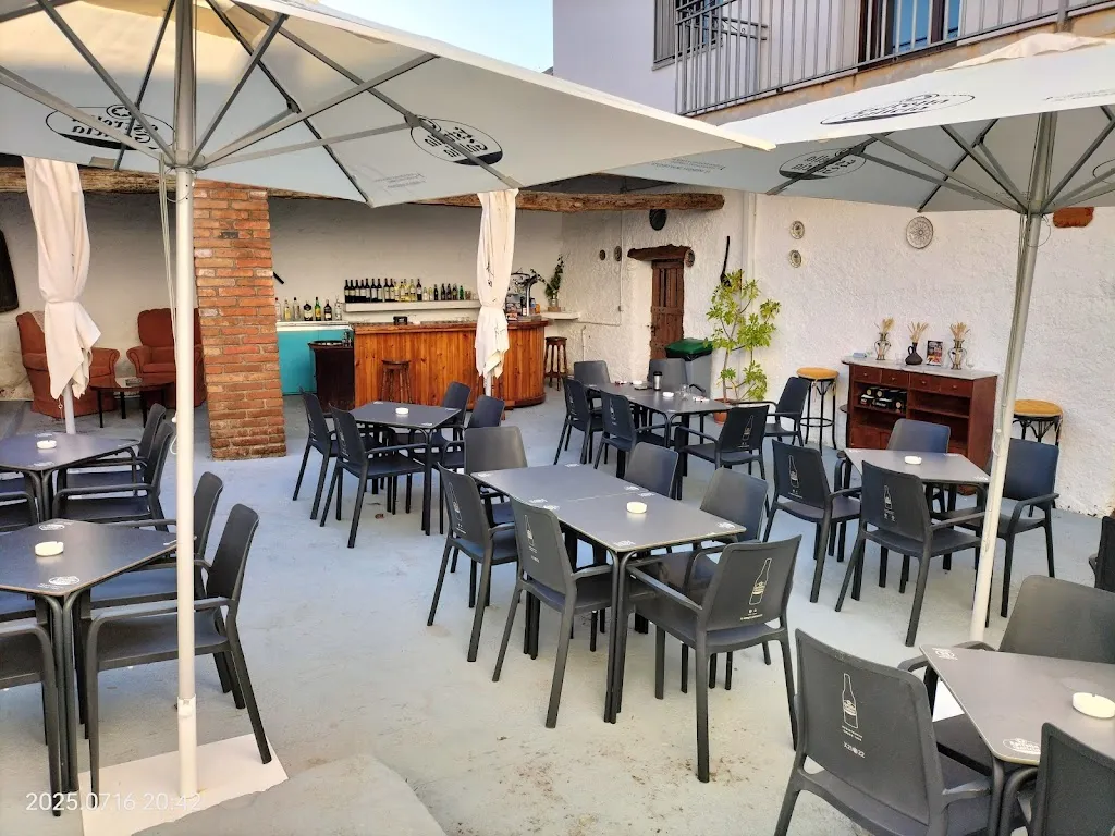 Parador de la Rosa · Torrejoncillo_Torrejoncillo_slider_image_2