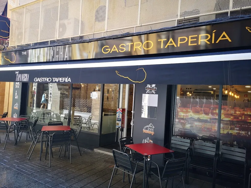 Restaurante The Tapa Negra_Albacete_slider_image_3