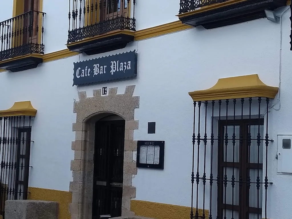 Bar Plaza restaurant in Torrequemada