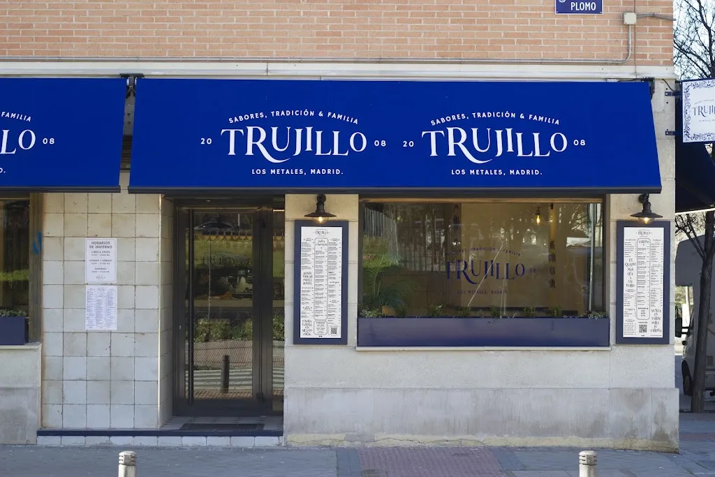 Restaurante Trujillo Metales_Trujillo_slider_image_1