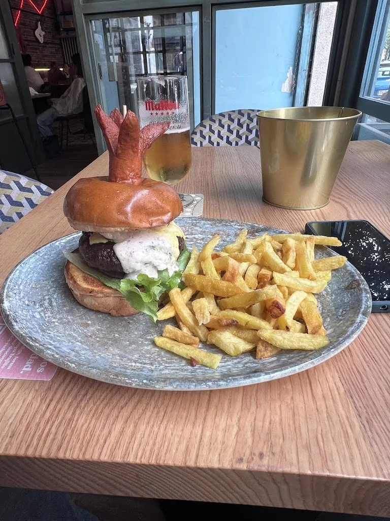 Lajos Nagy_Trujillo Burgers Bolívar | Hamburguesas Arganzuela-Legazpi_Trujillo_review