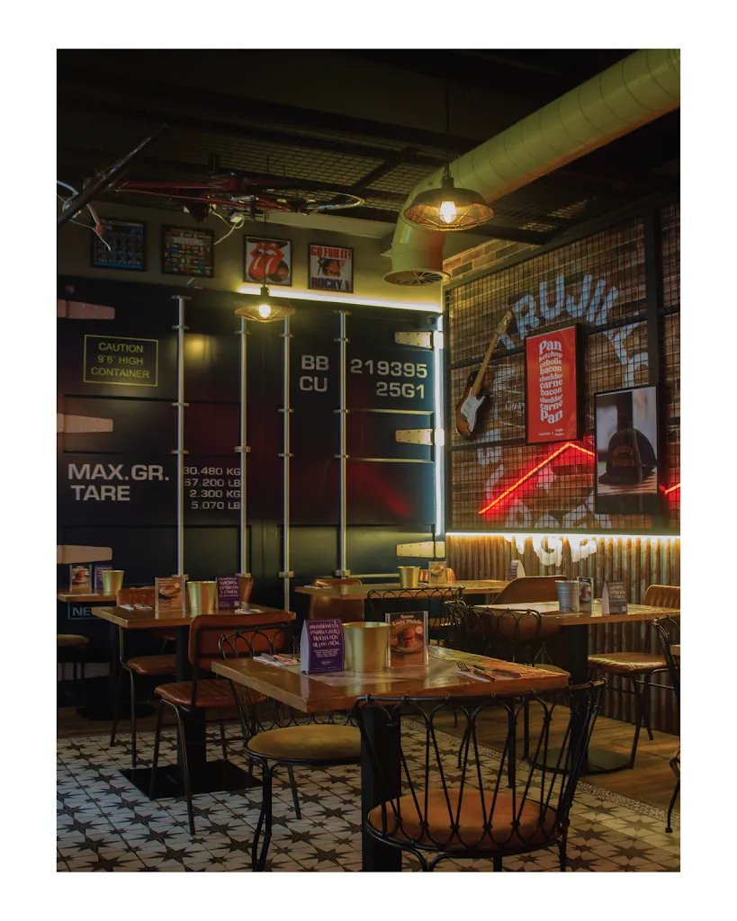 Trujillo Burgers Bolívar | Hamburguesas Arganzuela-Legazpi_Trujillo_slider_image_3